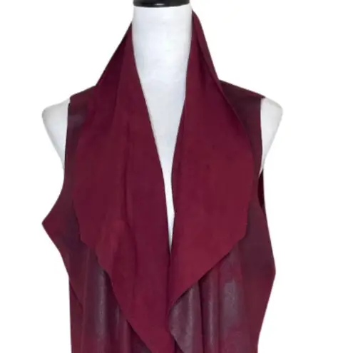 Oliver Women's Pocketed Open Front Faux Suede Drape Vest Cardigan Sz M Red Size M