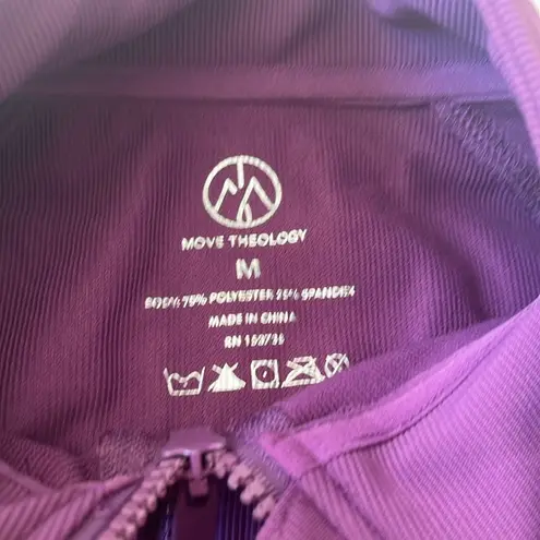 Move Theology Women's Purple Athletic cropped Jacket size Medium Nwot - Image 2