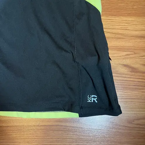 Kenneth Cole Reaction Black and Neon Green Tank Top Size L