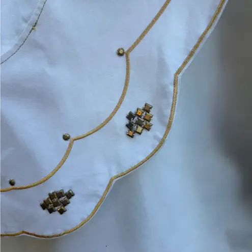 Odeliah Ivory Embroidered 3