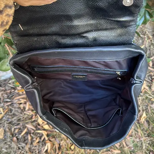 Isaac Mizrahi OLIVIA SATCHEL IN SOLID BLACK PEBBLED LEATHER.