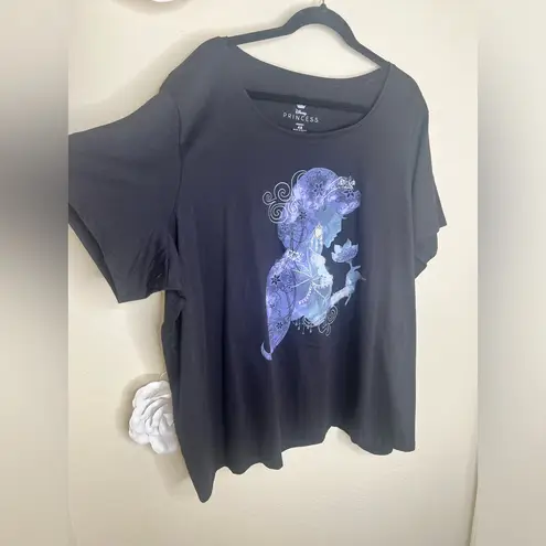 Disney NTM: Aladdin’s Jasmine Black & Watercolor T Shirt in Size 4X