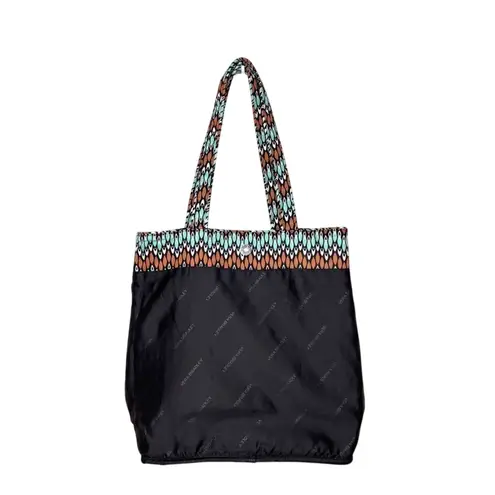 Vera Bradley  Quilted "Sierra Stream" Medium Vera Tote Shoulder Handbag Blue‎