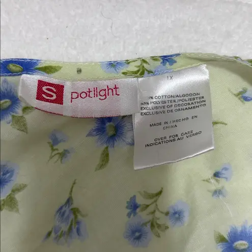 Vintage Light Green Floral Muumuu / Nursing Nightgown