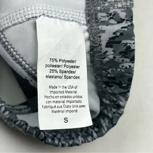 Beyond Yoga Snake Print Womens SZ Small Grey Gray Sports Bra Athletic *TINY FLAW