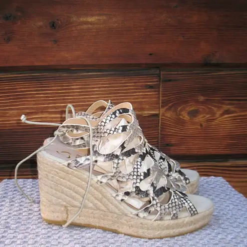 NWOB Kanna Snake Print Leather Espadrille Wedge Shoes White Size 8