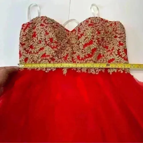 Damas By Tiffany Designs Beaded Dress GownSz‎ Small Tulle Little Red Lace Corset