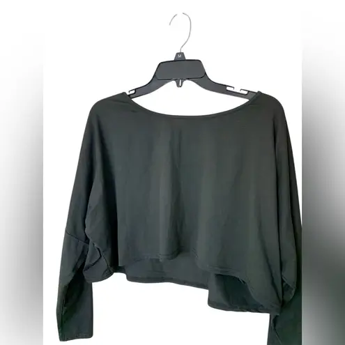 Long Sleeve Cropped Black Top in size S/M