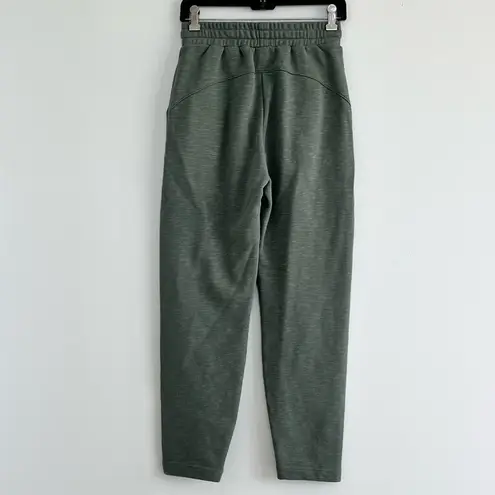 Sweaty Betty  Essential Pocket Joggers In Heath Green Size XS