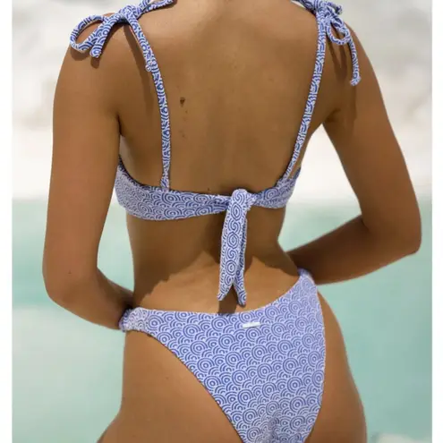 BERLOOK Blue Jacquard O