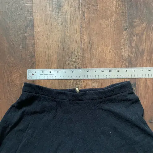 Maison Jules black A-line textured print skirt size M