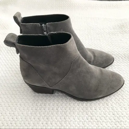 Sole Society Grey Suede Vixen Ankle Low Heel Boots 6