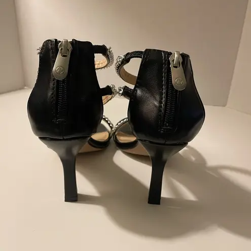 Adrienne Vittadini Geoff Sandal Black w SilverChain Embellished ZigZag Straps 6M