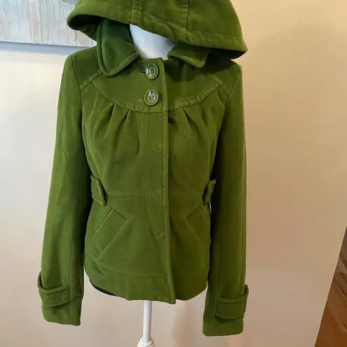 Tulle Green coat Size M