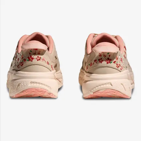 Hoka Vibrant Bloom Clifton L Running Shoes Vanilla Dry Clay