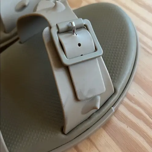 Melissa Beige Spike Sandals Size 7