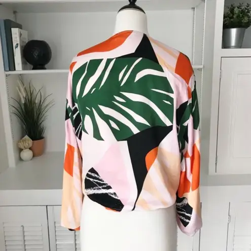 Revolve Skye & Staghorn Eddie Kimono Tie Top M Satin Tropical Mod Palm Print Pink Size M