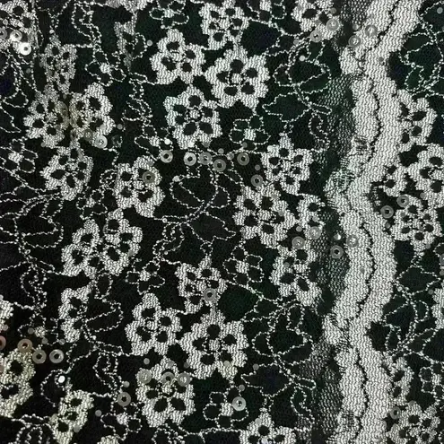 Alex Evenings 3/4 Sleeve Embroidered Blouse Black Silver Sequins Size Medium