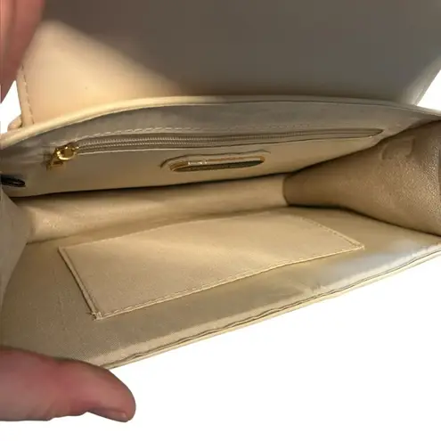 Madison West Jolene Woven Straw Shoulder Bag Purse White Beige Coastal Coquette