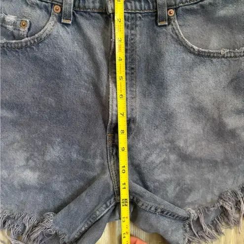 Levi's Women's Denim Shorts Levi’s 550 Regular fit  raw hem