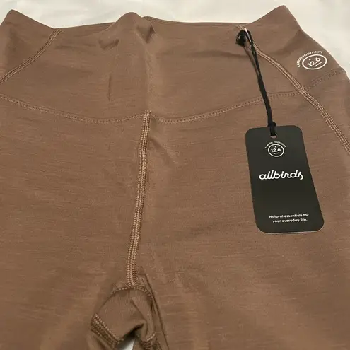 Allbirds 39AB.-  Natural Flow Legging.