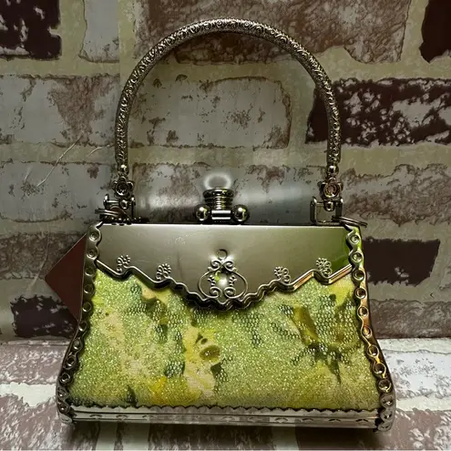 Classical Style Women's Bag Metal
