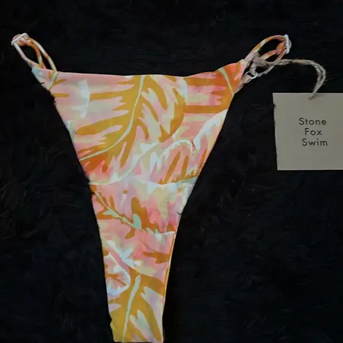 Stone Fox Swim NWT stone fox Brazilian bottoms