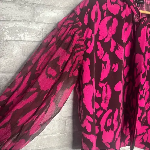 Who What Wear  Women’s Blouse Animal Print Size XXL (Black Pink)