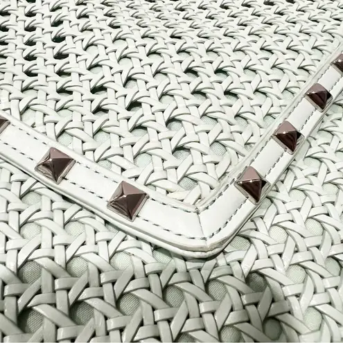 Rebecca Minkoff NWT  Wicker Woven Owen Envelope Clutch Mint Large