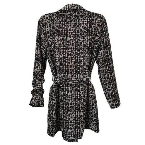 Waverly Grey Liberant Animal Print Light Jacket Gray