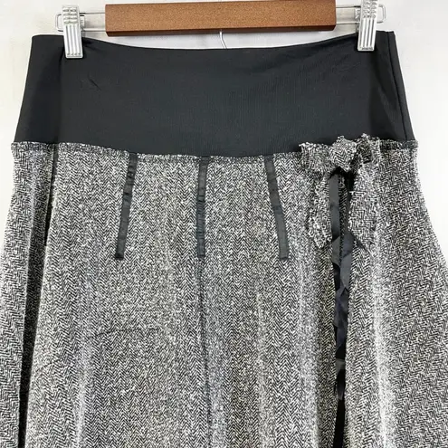 Vintage Vaila Womens Skirt Size 7 Soft Grunge Academia Minimalist Dark Cottage Gray