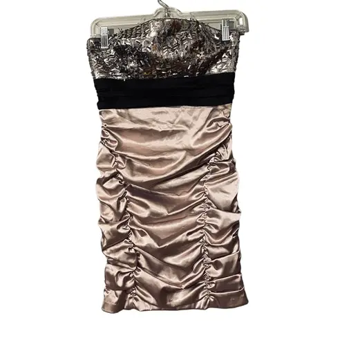 City Studio Lilac Purple Sequins Ruched Strapless Prom Dress Women SZ 1