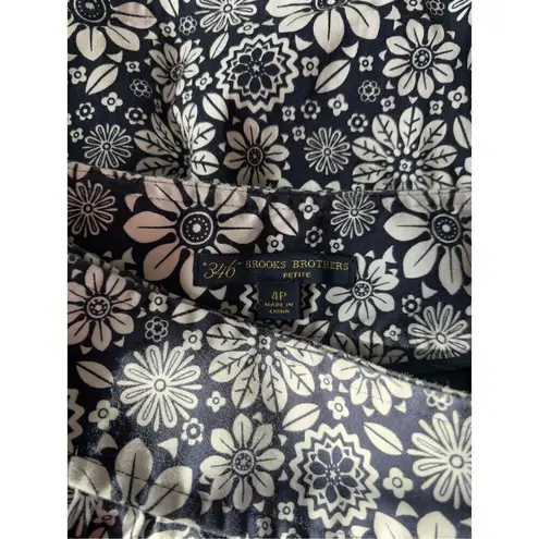 Brooks Brothers Navy Floral Summer Skirt Women’s Size 4P 98% Cotton