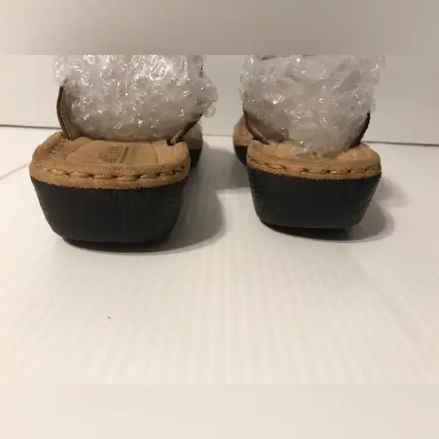 Cliffs Carnation comfort brown slip on sandals women size 9M