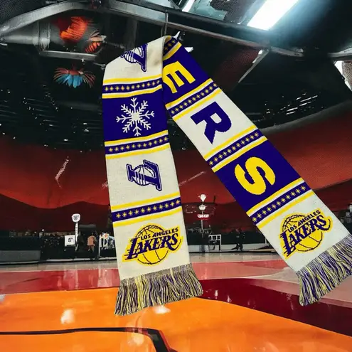 Los Angeles Lakers Scarf Promo NBA Basketball Winter Christmas 2023 Purple Gift