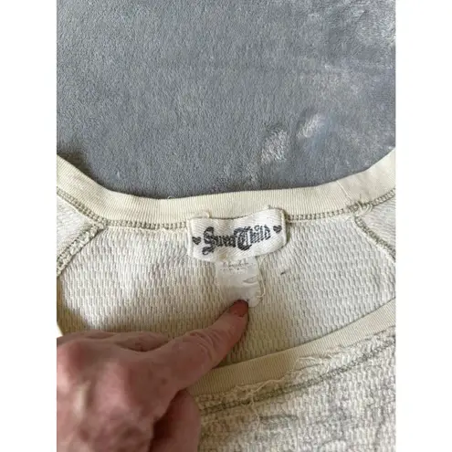 Sweet Child Womens Long Sleeve Round Neck Patterned Top With Raw Hem Skater Gray