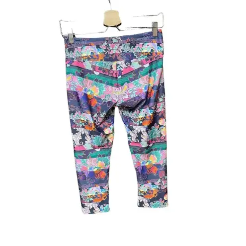 Onzie Bold Floral Print Stripe Cropped Leggings Size S/M