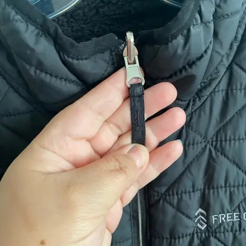 Free Country Women Black Lightweight Warmth Synthetic Fill Quilted Vest M