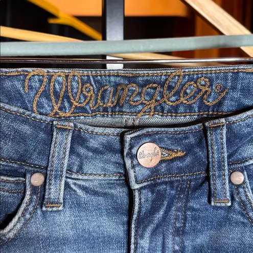 Wrangler  WOMEN'S RETRO® BAILEY HIGH RISE FLARE JEAN Size 26 x 34 - Image 8