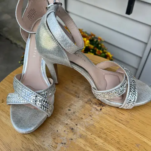 Clearance 50% off Kelly & Katie “Celiah” Silver Women's Platform Heels, Size 6