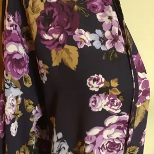 Peach Love California Peach love floral kimono