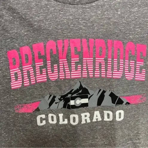Delta Breckenridge‎ Colorado t-shirt size medium