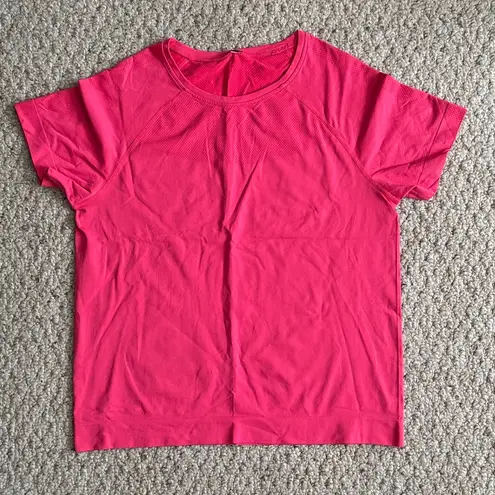 Mondetta Magenta Short Sleeve Top Estimated Size Large