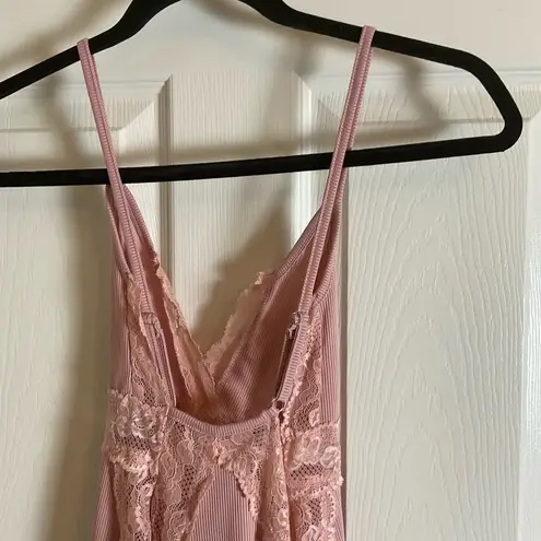 Pink Lace Trim Slip woman’s top size medium