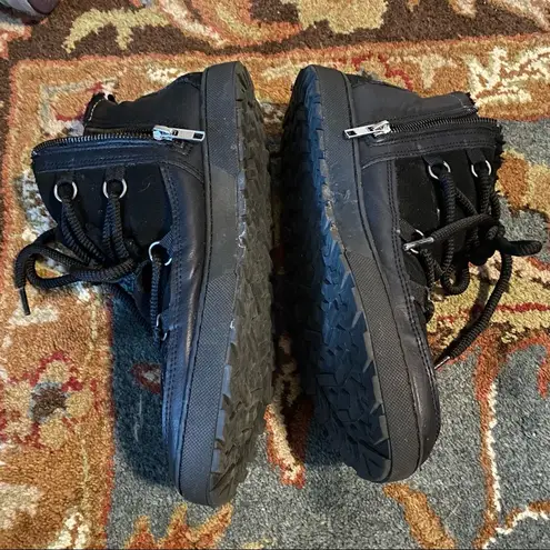 American Eagle AE Black Detailing Boots