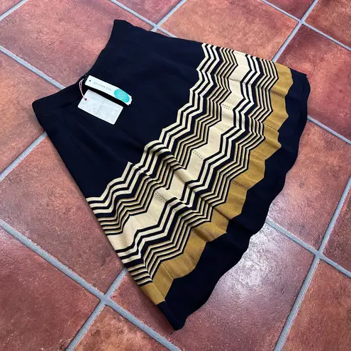Skies Are Blue NWT Navy Knit Chevron A-line Sweater Skirt Size Small