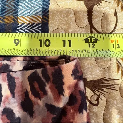 Bally Total Fitness Women's Leopard Print
Yoga Pants with Pockets Size Small Brown