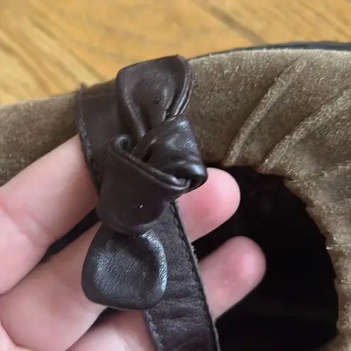 Born W11238 Ruched Brown Leather Mary Jane Strap Bow Slip