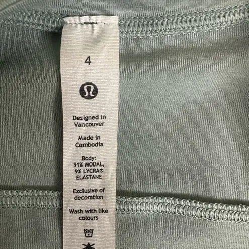 Lululemon  Modal Pleated Shoulder Tank Top Silver Blue size 4