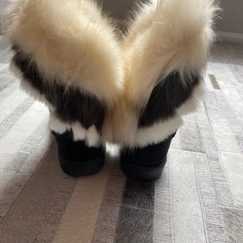 Black Faux Suede Boots w/Faux Fur Size 8